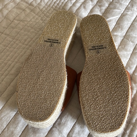 O'Ahu 2 Camel Brown Suede Espadrille Platforms - NWOT - Picture 4 of 4